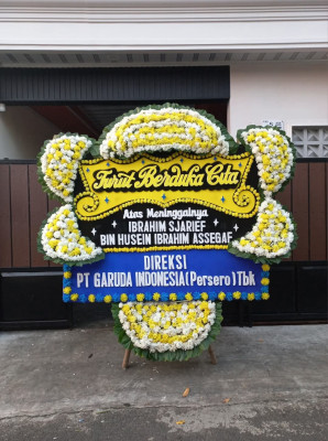 Papan Bunga Duka di Bau Bau